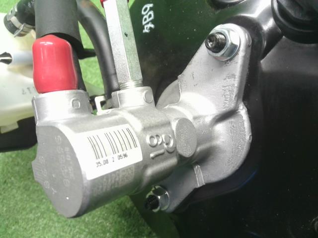ピクシス ブレーキマスターASSY EBD-S331M 47201-B5120