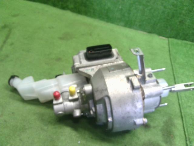 リーフ ブレーキマスターASSY ZAA-ZE1 46007-5SC1C