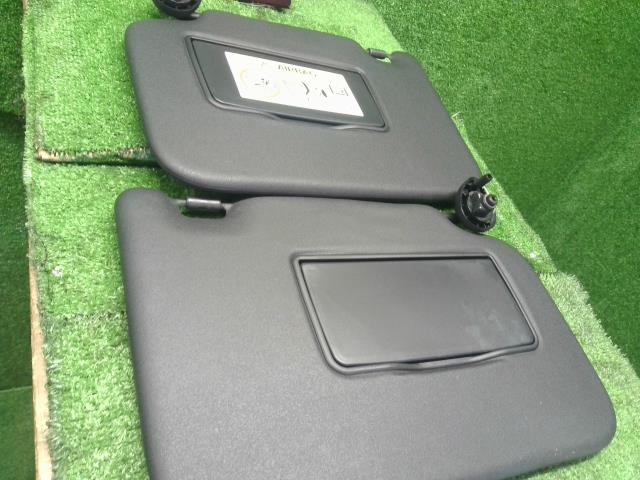 N-BOX サンバイザー DBA-JF3 83230-TTA-N81ZB