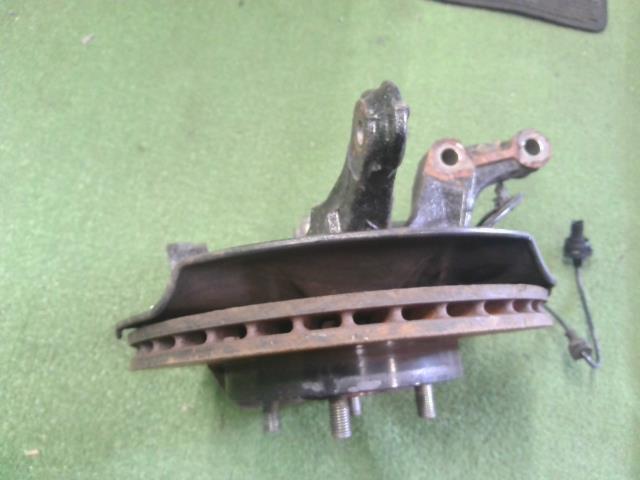 フィット 右FナックルハブASSY 6BA-GR2 51211-TZD-J00