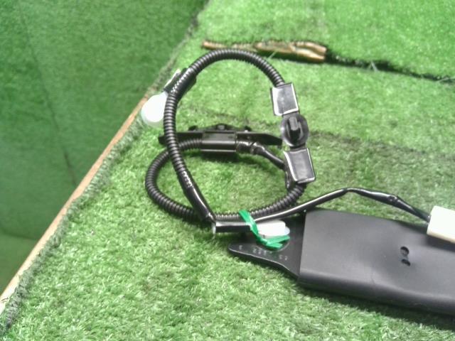 シエンタ ドライバーシートベルト DAA-NHP170G 73230-52B80-C0