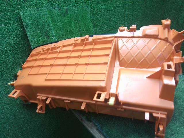 シエンタ グローブBOX DBA-NSP170G