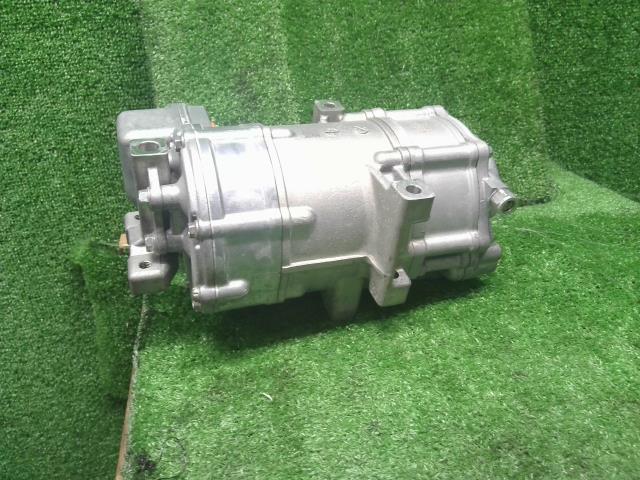 キックス A/Cコンプレッサー 6AA-RP15 92600 6XK1A