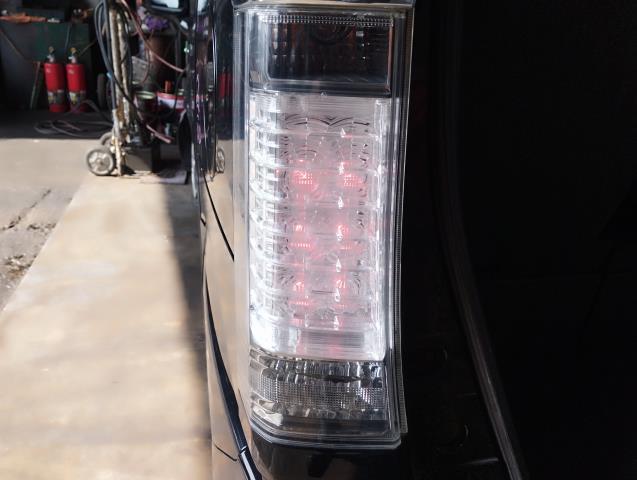 N-BOX 左テールランプ DBA-JF2 33551-TY0-J51