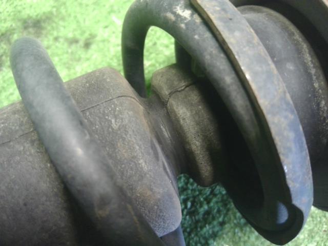 ミニキャブ Fストラット・アブソーバーセット GBD-U62T MR961885