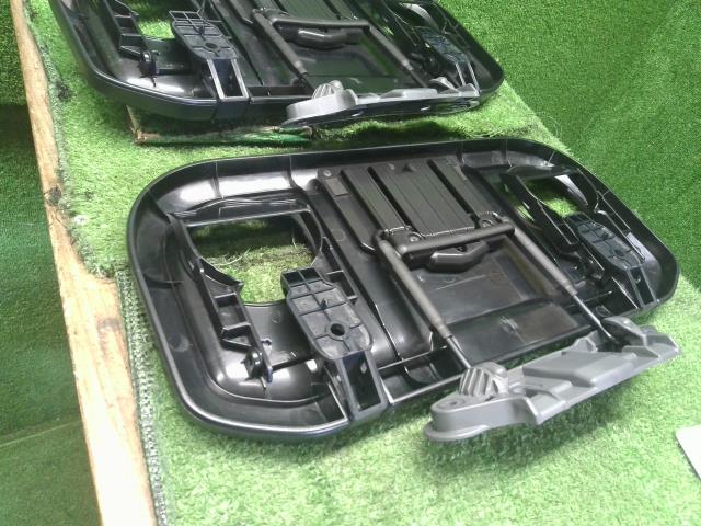 クロスビー 内装部品 DAA-MN71S