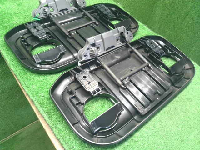 ソリオ 内装部品 DAA-MA36S 85390-81P01