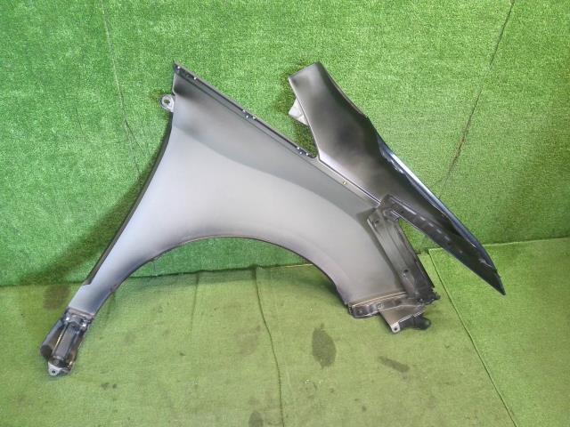 【中古】オデッセイ DBA-RC1 左 フロント フェンダー 自社品番250612 NH731P