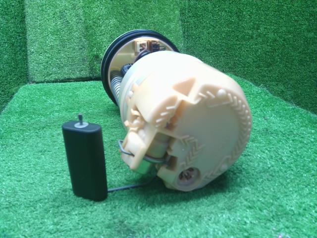 ノート フューエルポンプ DBA-E11 17040-1FA1B