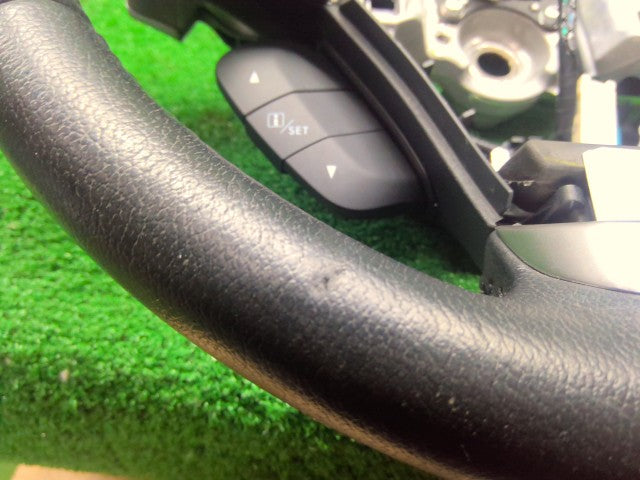 インプレッサ ステアリングホイール DBA-GP7 34312FJ010VH