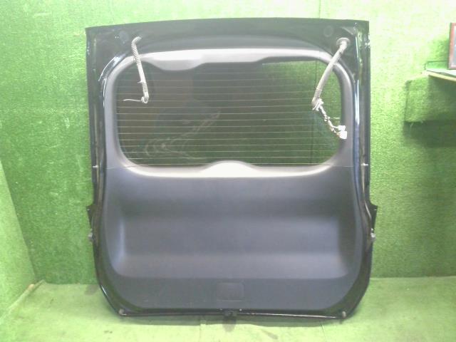 ヴォクシー バックドアASSY DAA-ZWR80G 67005-28E50