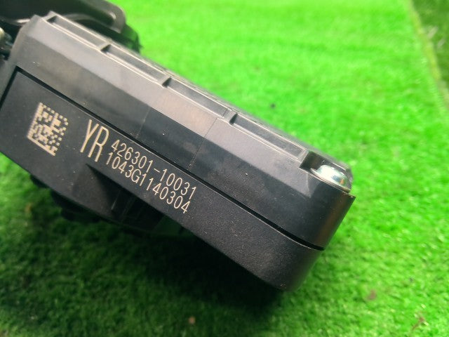 ワゴンRスマイル 右パワースライドドアモーター 5AA-MX91S 84101-79R01