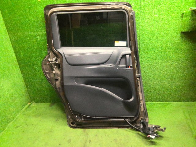 シエンタ 左RドアASSY DAA-NHP170G 67004-52610