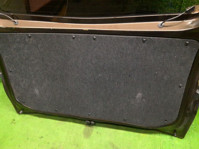 シエンタ バックドアASSY DAA-NHP170G 67005-52E60