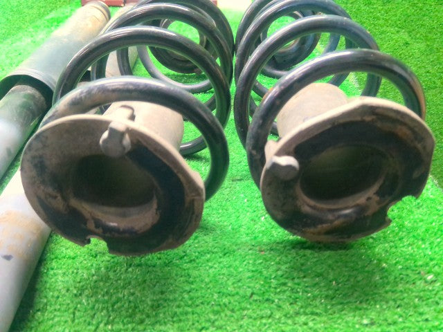 N-ONE Rストラット・アブソーバーセット DBA-JG2 52441-T4H-J12