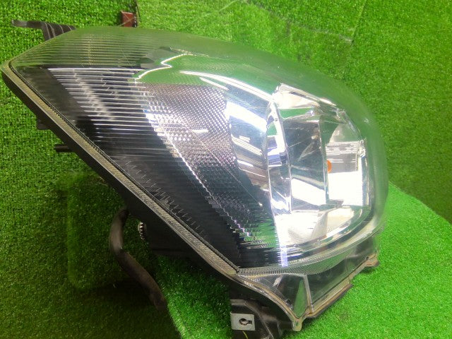 ミライース 右ヘッドランプASSY DBA-LA350S 81130-B2660