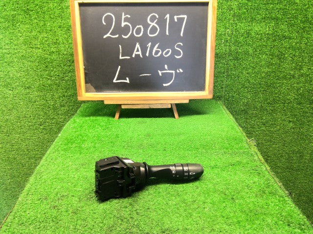 ムーヴ ライトスイッチ DBA-LA160S 84140-B2180-
