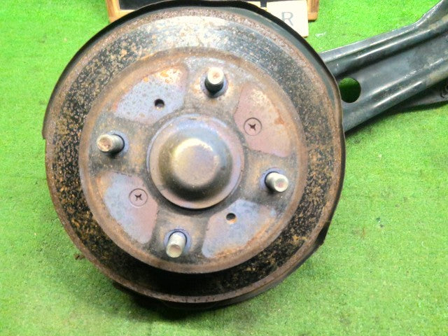 インテグラ 右RナックルハブASSY E-DC2 52370-ST7-Z60