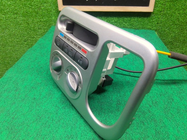 【中古】ラパン DBA-HE22S マニュアル AC