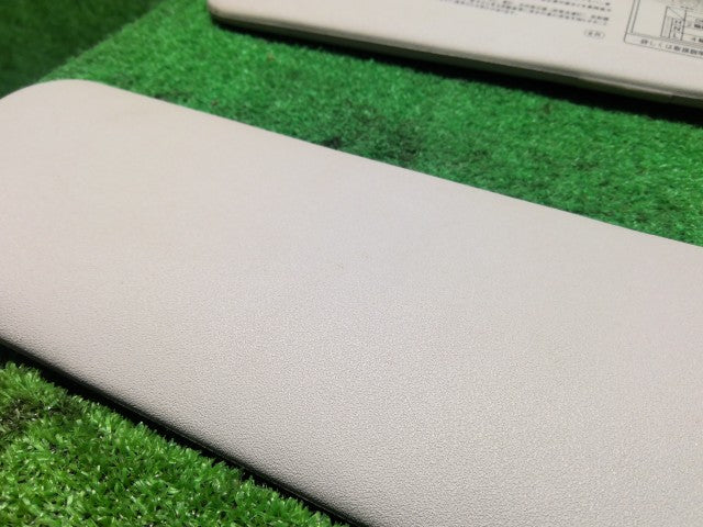 【中古】ハイゼット EBD-S211P サンバイザー 74310-B5094-B1
