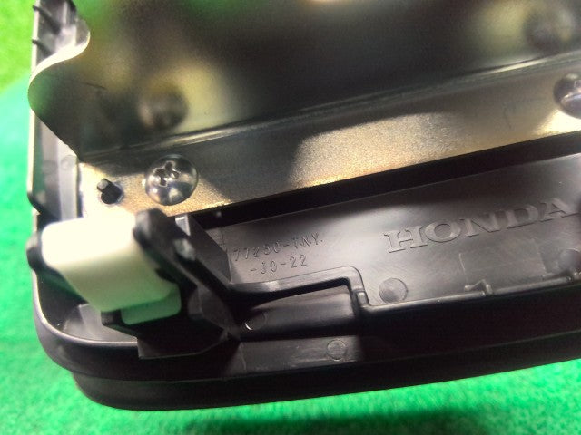 【中古】CR-V オーディオパネル 77250-TNY-J01ZA