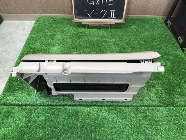 【中古】マーク2 TA-GX115 グローブBOX 55550-22190-A0