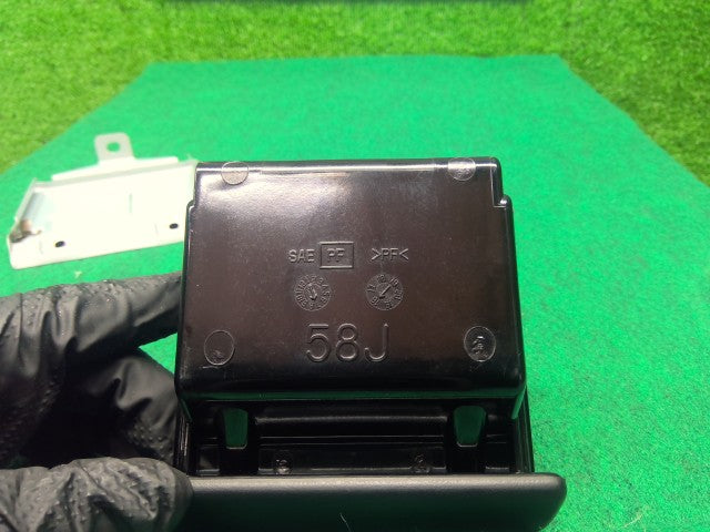 【中古】キャリィ EBD-DA16T 灰皿 89810-58J01-5PK