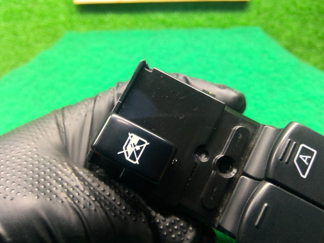【中古】デイズルークス DBA-B21A パワーウインドウスイッチ 25400-6A00F