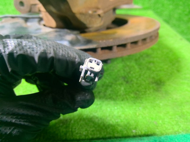 【中古】エクシーガ DBA-YA4 左フロントナックルハブASSY 28313AG030