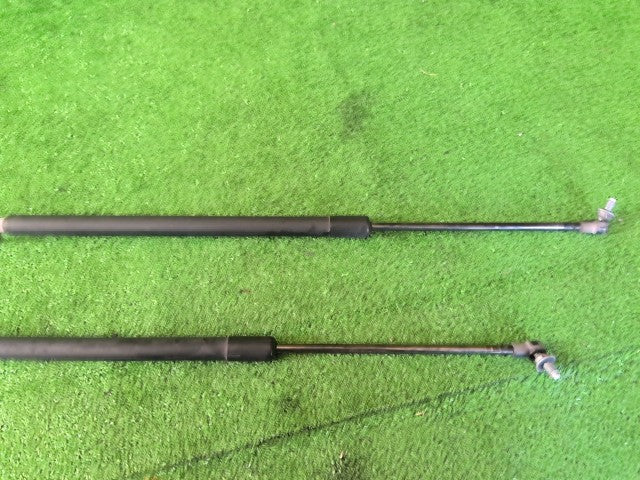 【中古】エクストレイル DBA-NT31 バックドアダンパー ゲート