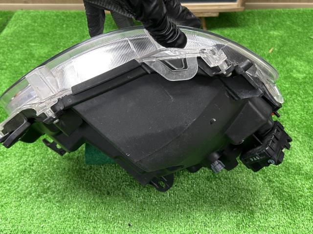 【中古】ムーヴキャンバス 5BA-LA800S 左ヘッドランプ 左ヘッドランプ