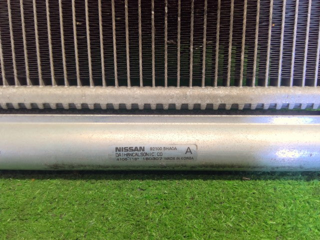 【中古】セレナ 6AA-GFC28 コンデンサー 92100-7DA0A
