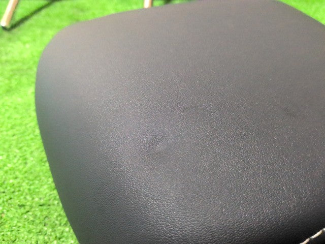 【中古】カローラフィールダー DAA-NKE165G ヘッドレスト 1台分