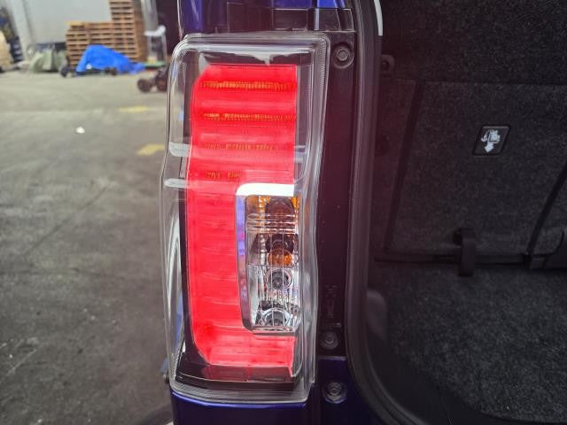 【中古】タント DBA-LA610S 左 テールランプ