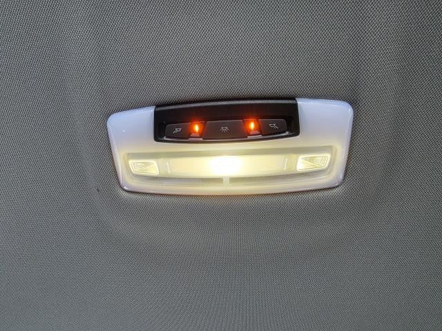 【中古】BMW LDA-HT20 ルームランプ マップランプ