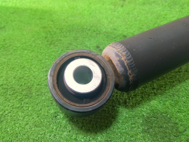 【中古】スカイライン DAA-HV37 左 フロント