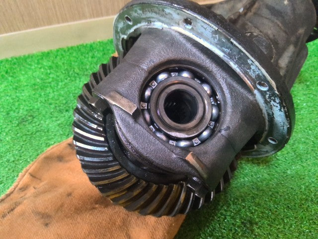 【中古】ハイゼット EBD-S331V リア リジット