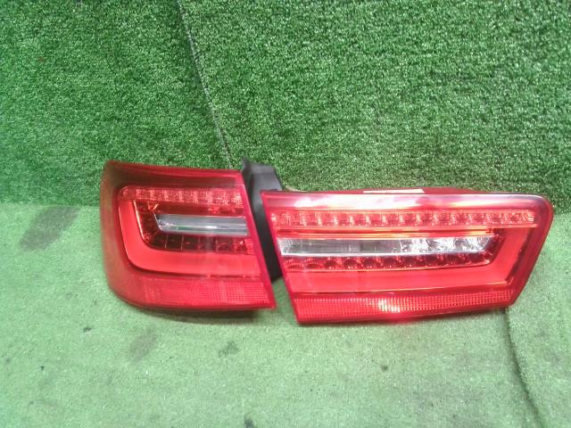 アウディ A6 左テールランプ DBA-4GCHVS 4G9945095B