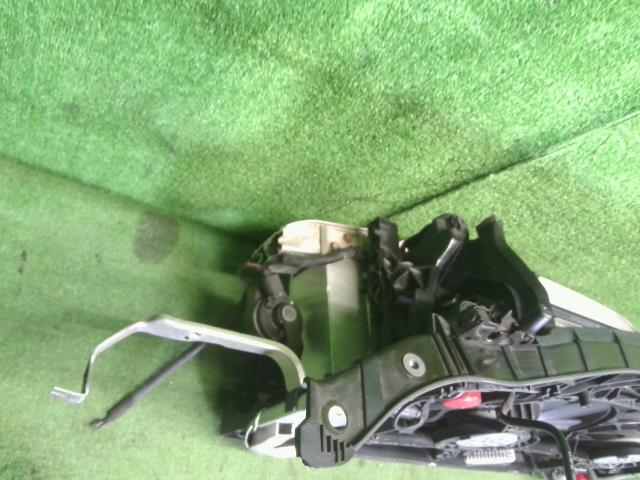 アウディ A6 ラジエータコアサポート DBA-4GCHVS 4G0805594C
