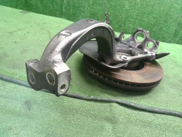 アウディ A6 左ＦナックルハブＡＳＳＹ DBA-4GCHVS 4G0407253A
