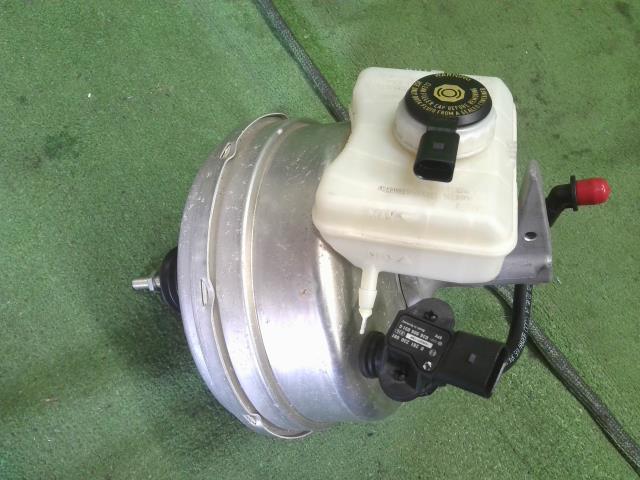アウディ A6 ブレーキマスターＡＳＳＹ DBA-4GCHVS 4G2611021