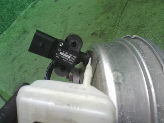 アウディ A6 ブレーキマスターＡＳＳＹ DBA-4GCHVS 4G2611021
