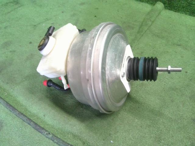 アウディ A6 ブレーキマスターＡＳＳＹ DBA-4GCHVS 4G2611021