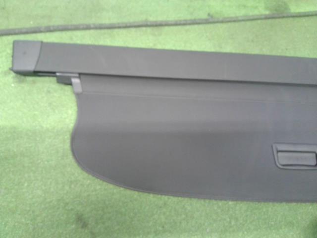 アウディ A6 Ｒボード・トノカバー DBA-4GCHVS