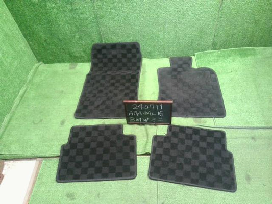 BMW ミニ フロアマット ABA-ML16 51477324818