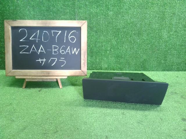サクラ グローブＢＯＸ ZAA-B6AW