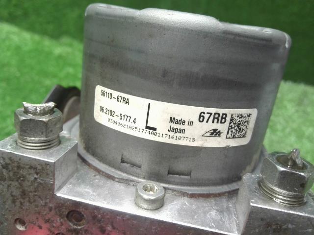 スイフト ＡＢＳアクチュエーター DAA-ZD53S 56130-67RQ3