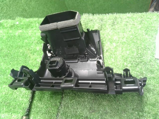 スイフト 内装部品 DAA-ZD53S 73640-52R00-5PK