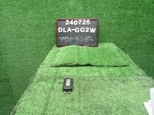 アウトランダー キーレスリモコン DLA-GG2W 8637A815