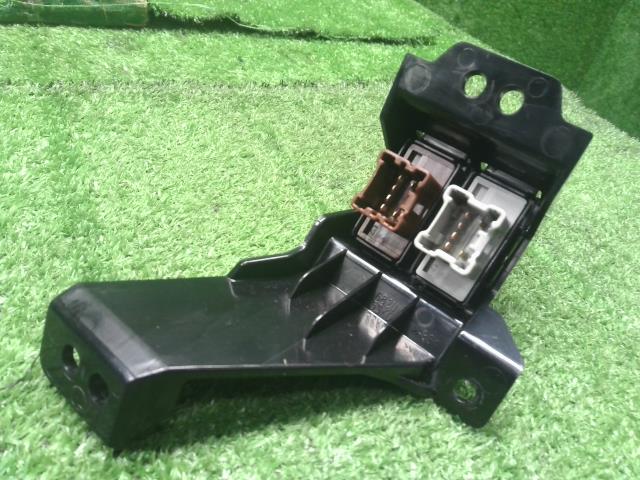 リーフ スイッチ ZAA-ZE1 25500-3TA0A